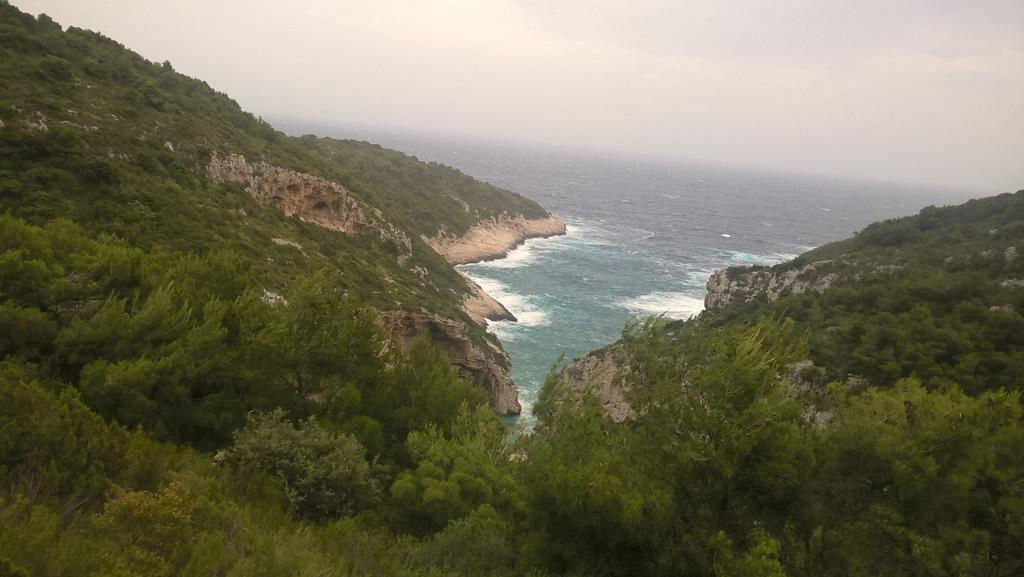 Holiday Home Stiniva Vis Exterior photo