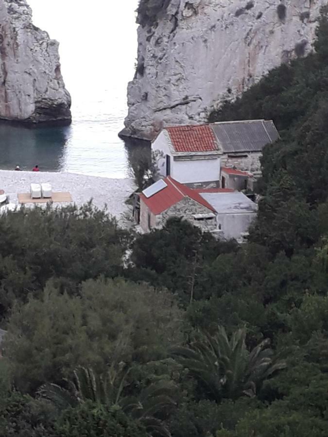 Holiday Home Stiniva Vis Exterior photo